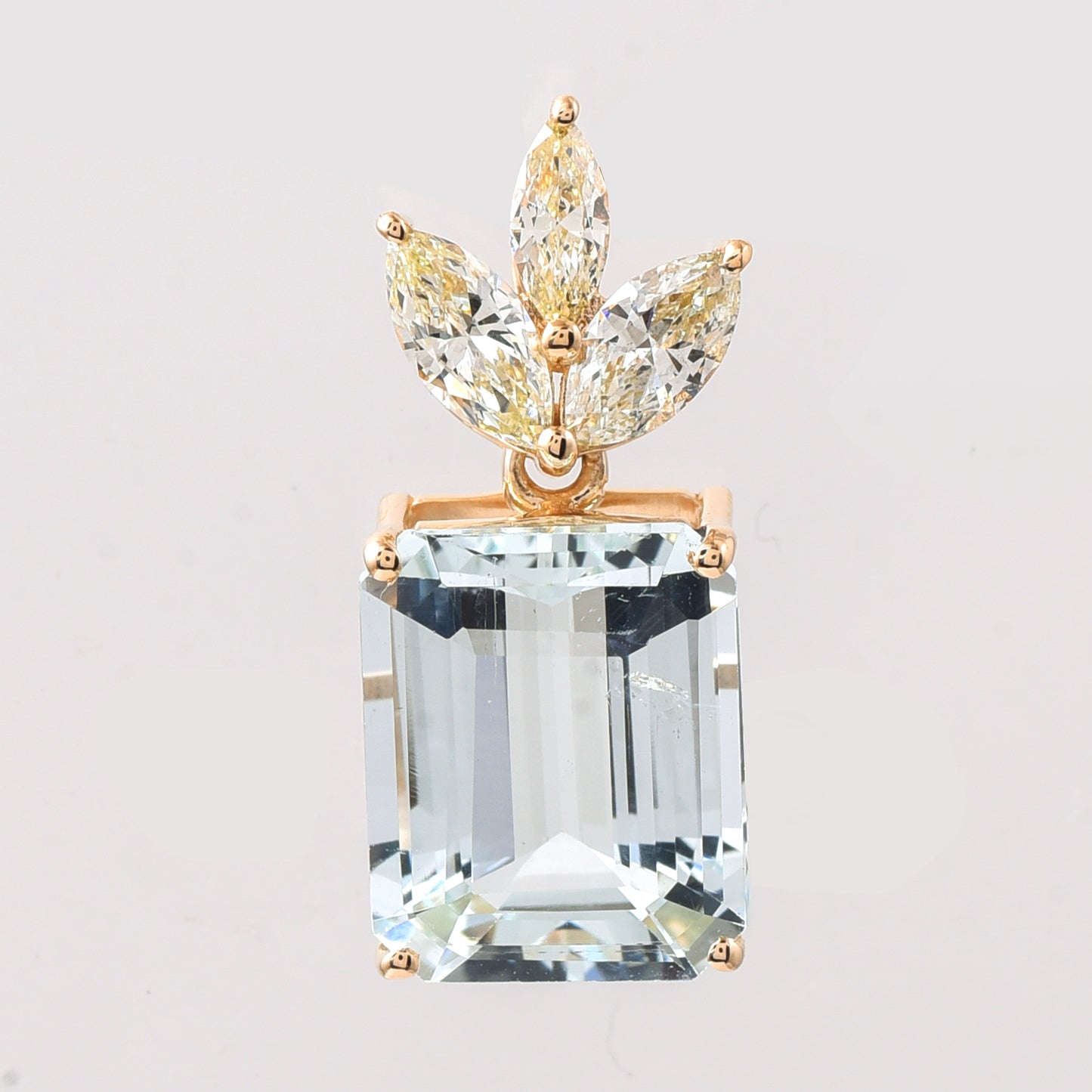 3.07 Ct Octagon Aquamarine 14K Gold Pendant