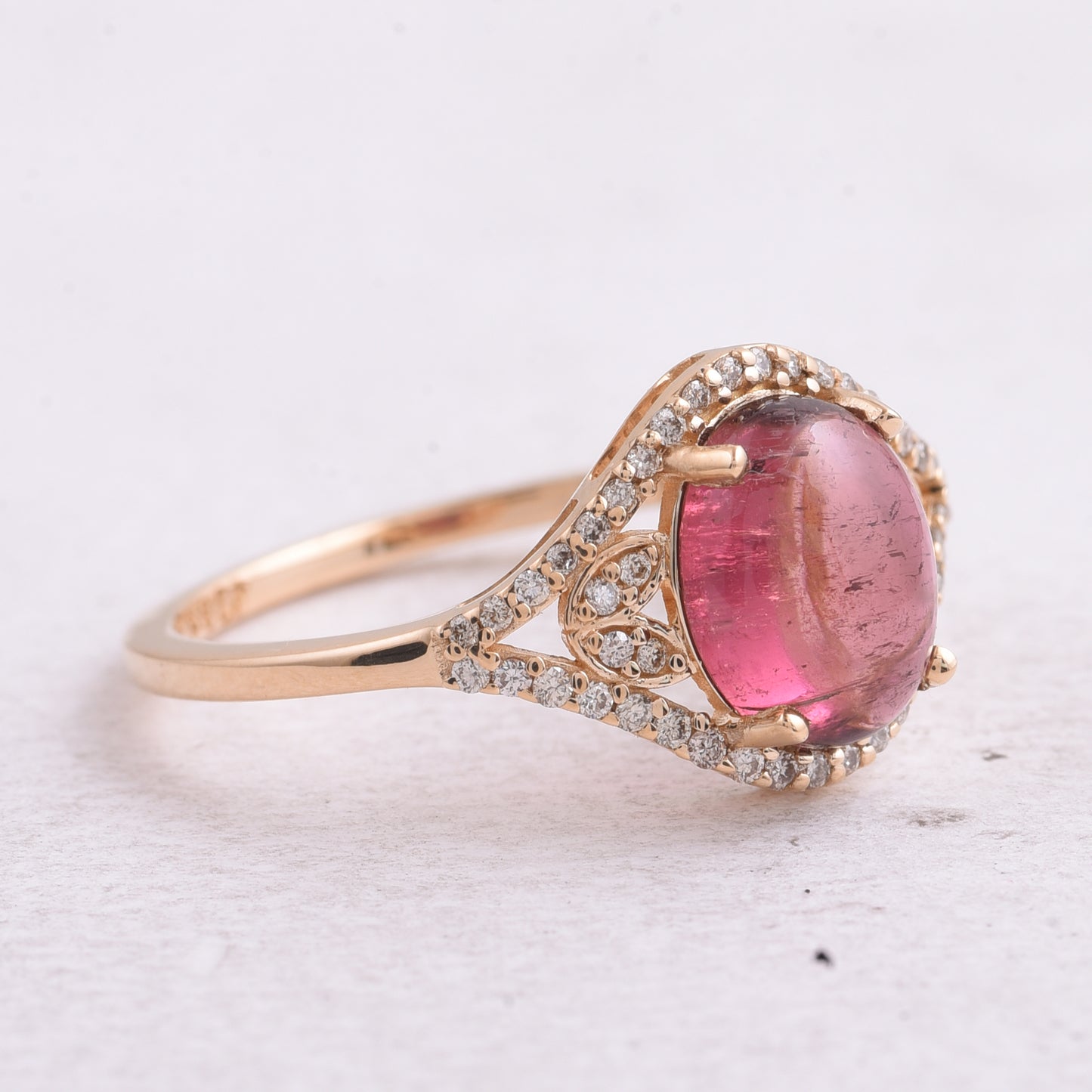 1.91 Ct Oval Cabochon Cut Natural Rubellite 14K Gold Ring