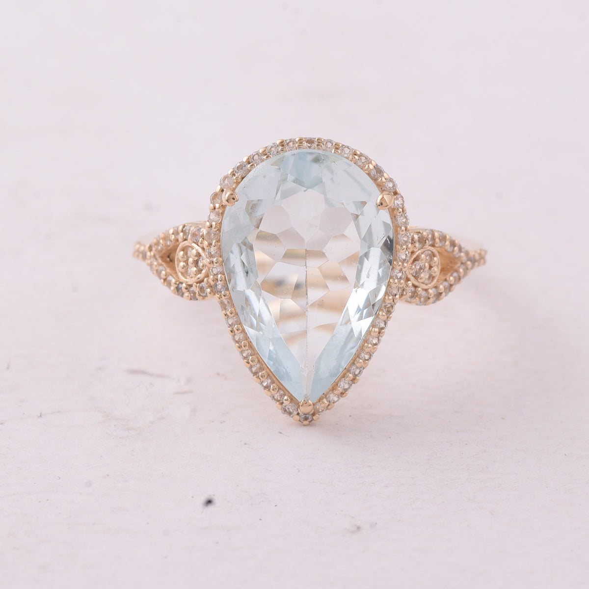 4.05 Ct Pear Aquamarine 9K Gold Ring