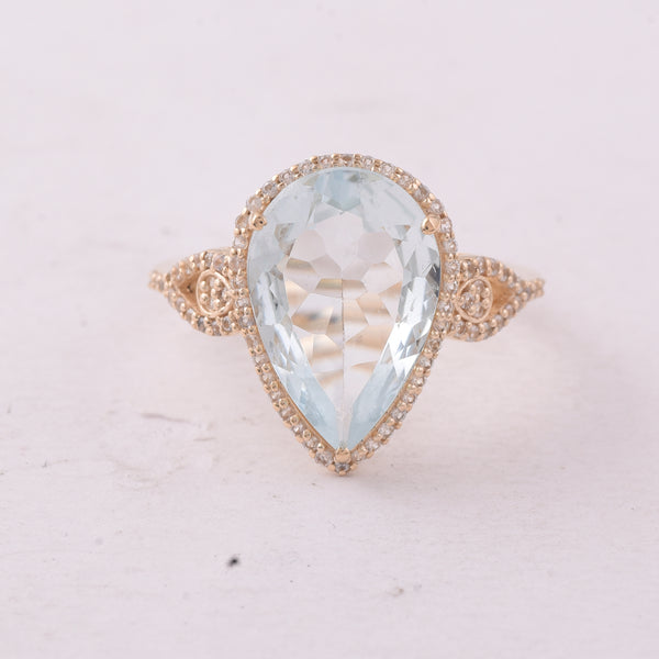 4.05 Ct Pear Aquamarine 9K Gold Ring