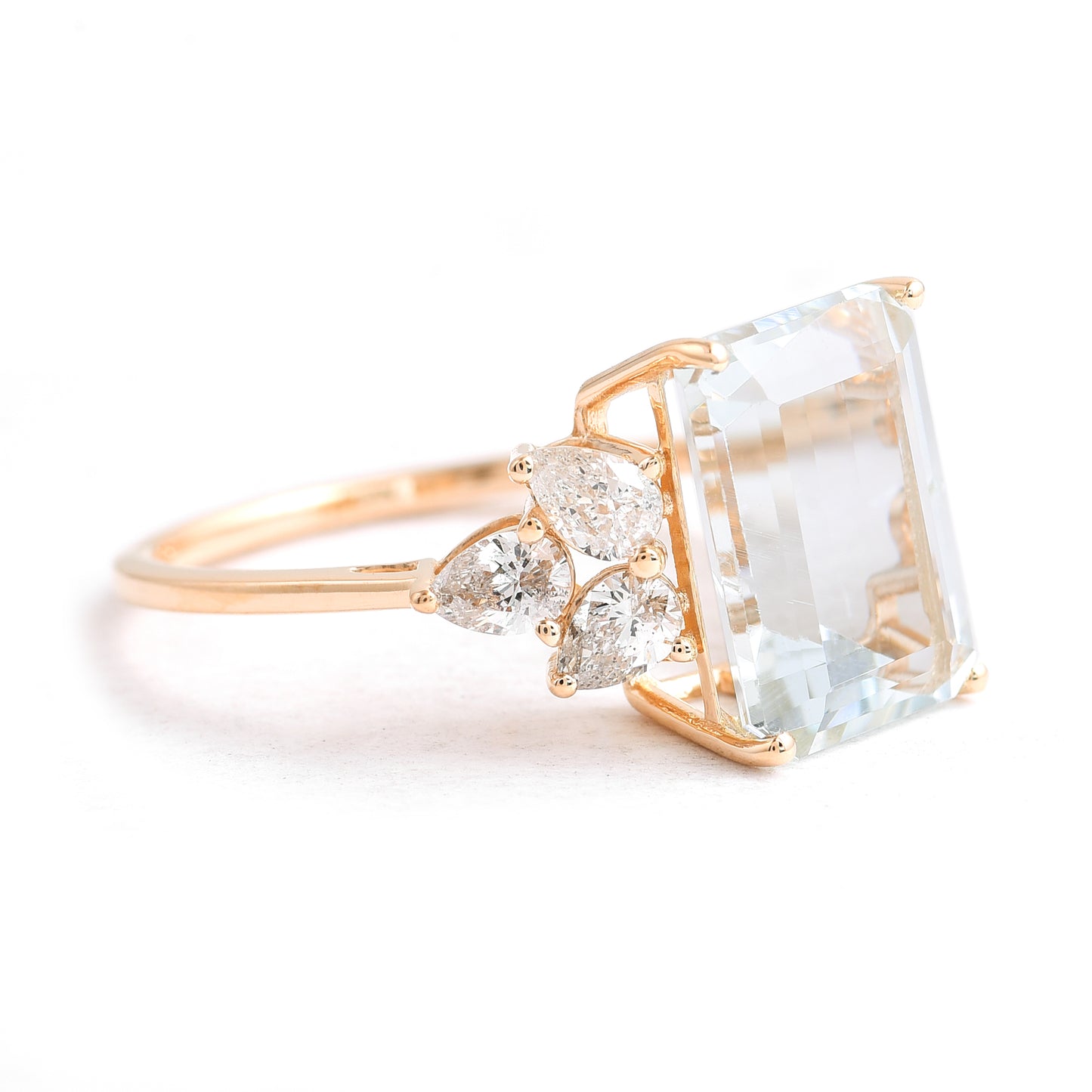 4.55 Ct Octagon Aquamarine 14K Gold Ring