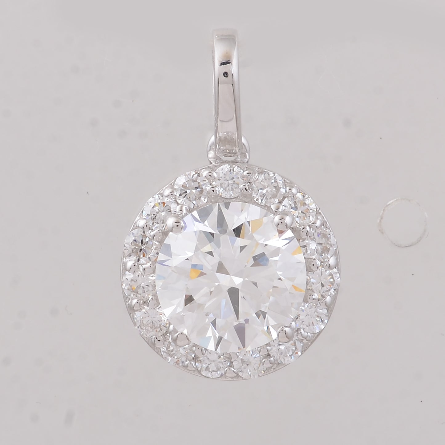 2.08 Carats Lab Grown Diamond 14K Gold Pendant