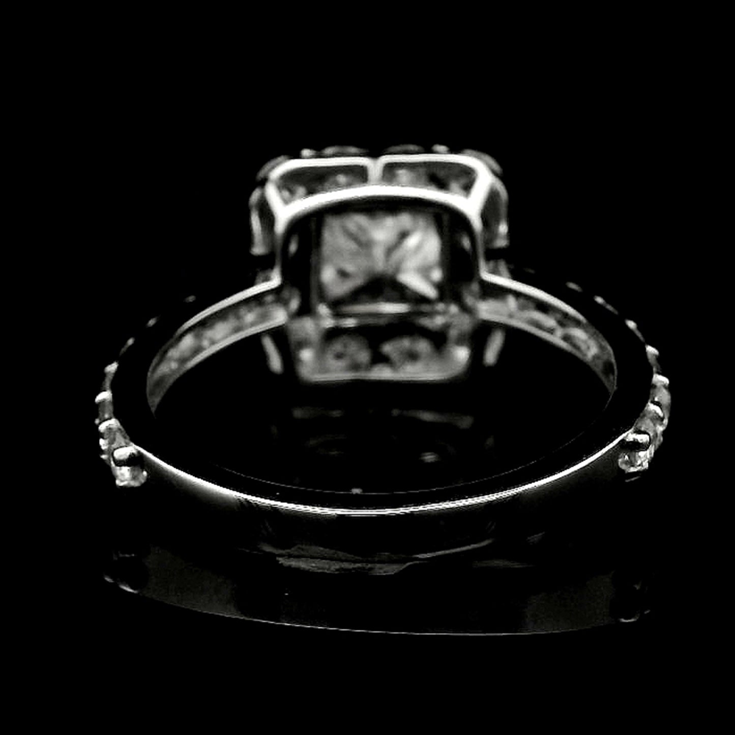 2.96 Carats Lab Grown Diamond 14K Gold Ring