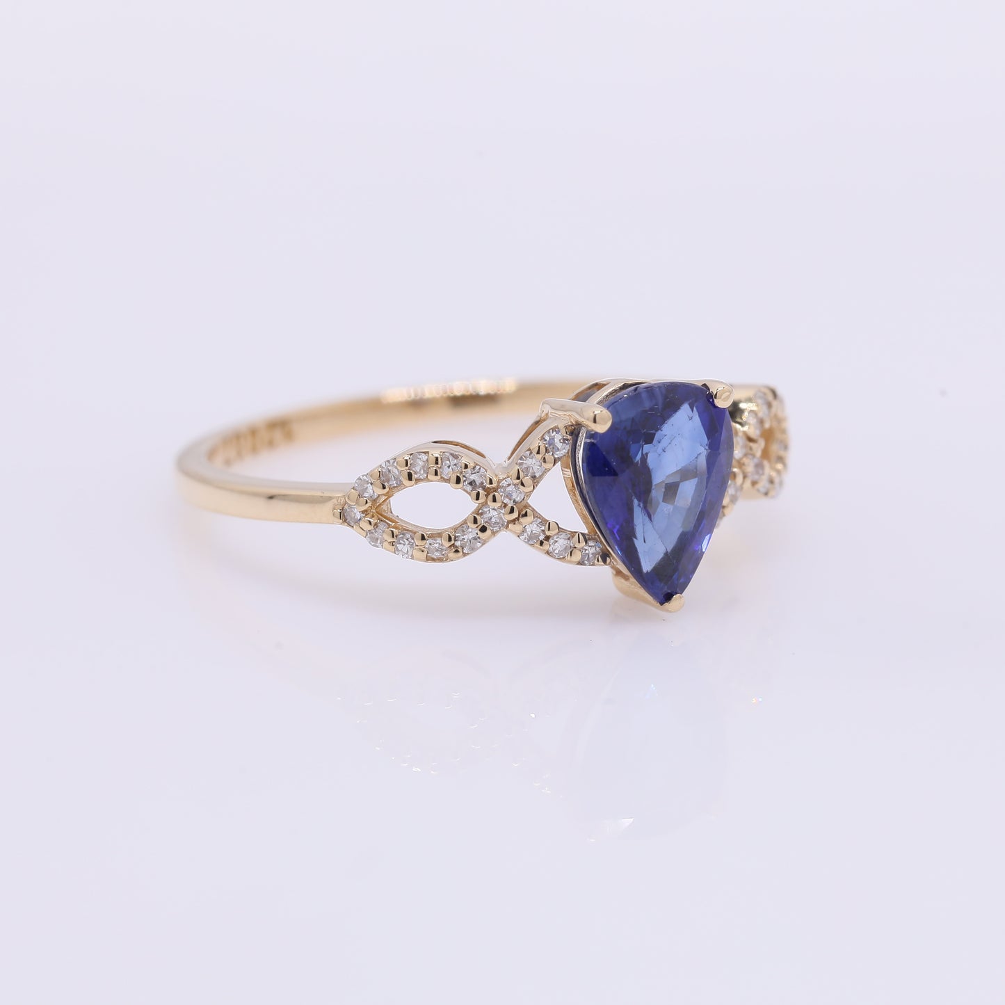 1.28 Ct Pear Mixed Cut Natural Sapphire 14K Gold Ring