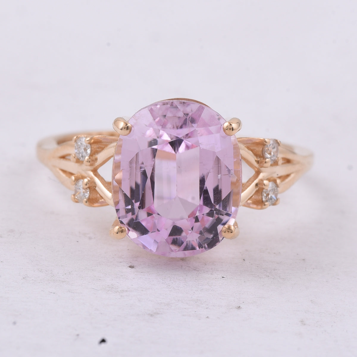 5.68 Ct Oval Natural Kunzite 14K Gold Ring