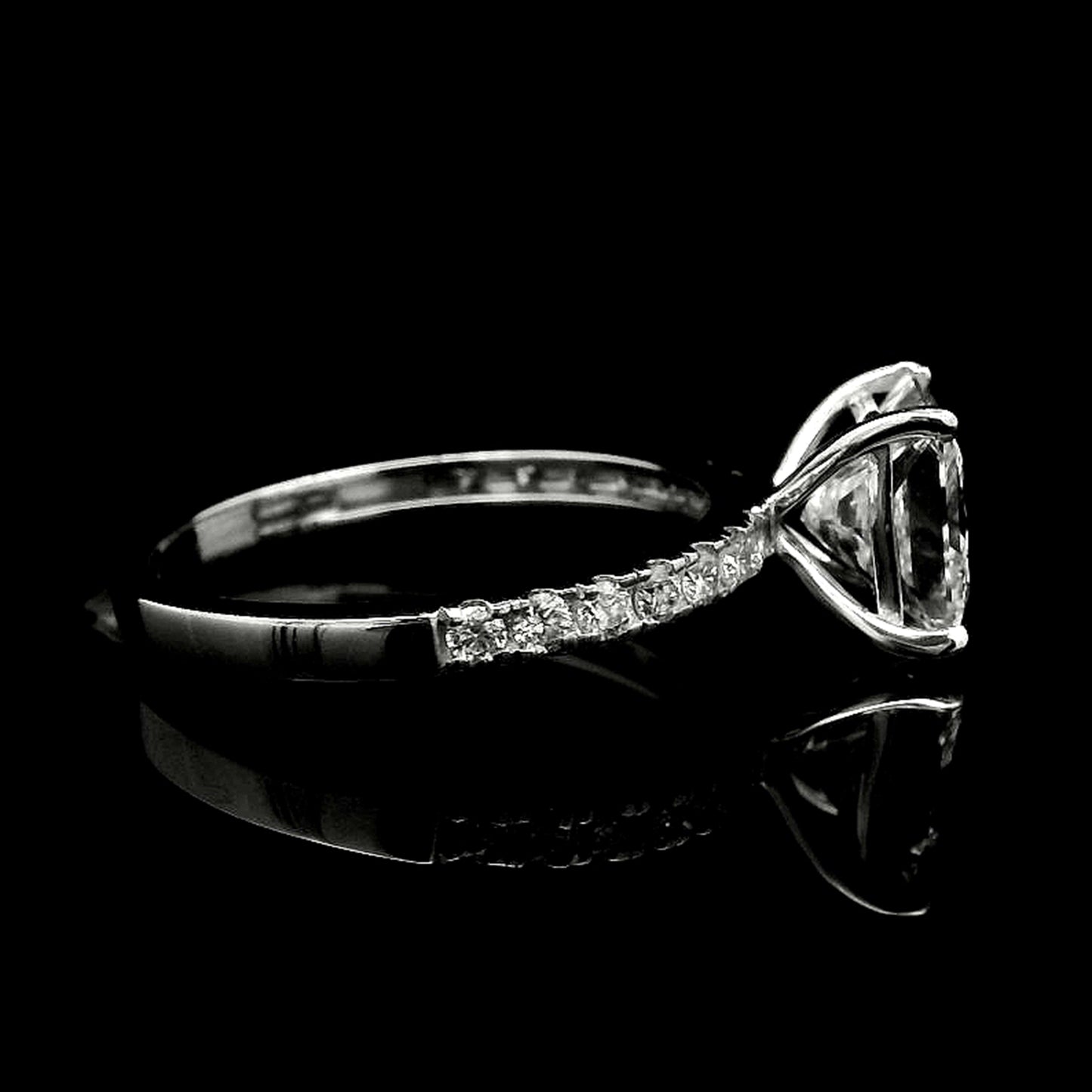 2.19 Carats Lab Grown Diamond 14K Gold Ring