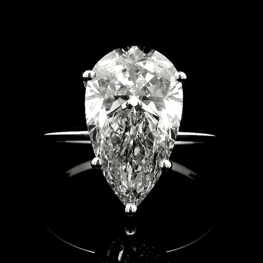 4.62 Carats Lab Grown Diamond 14K Gold Ring