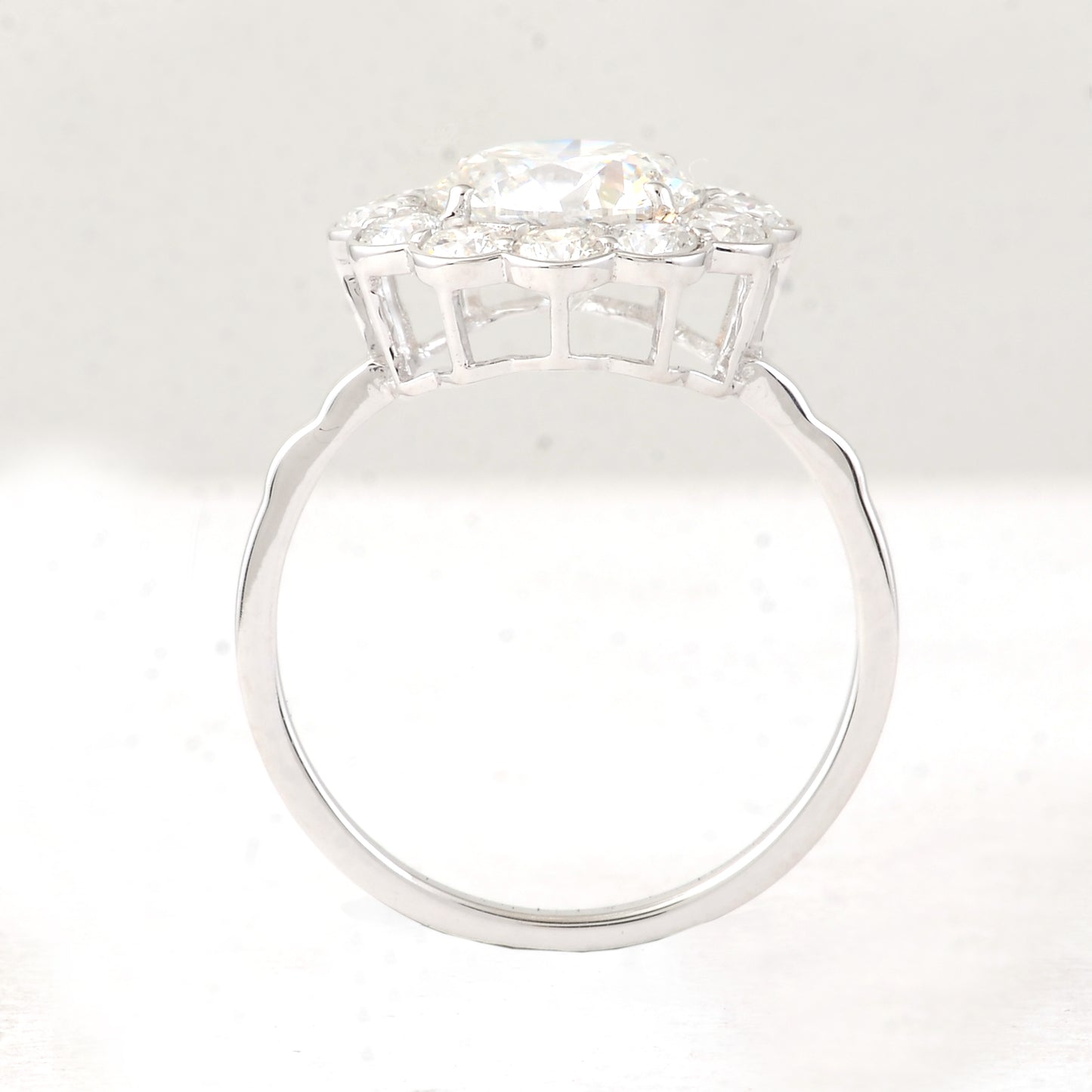 2.91 Carats Lab Grown Diamond 14K Gold Ring