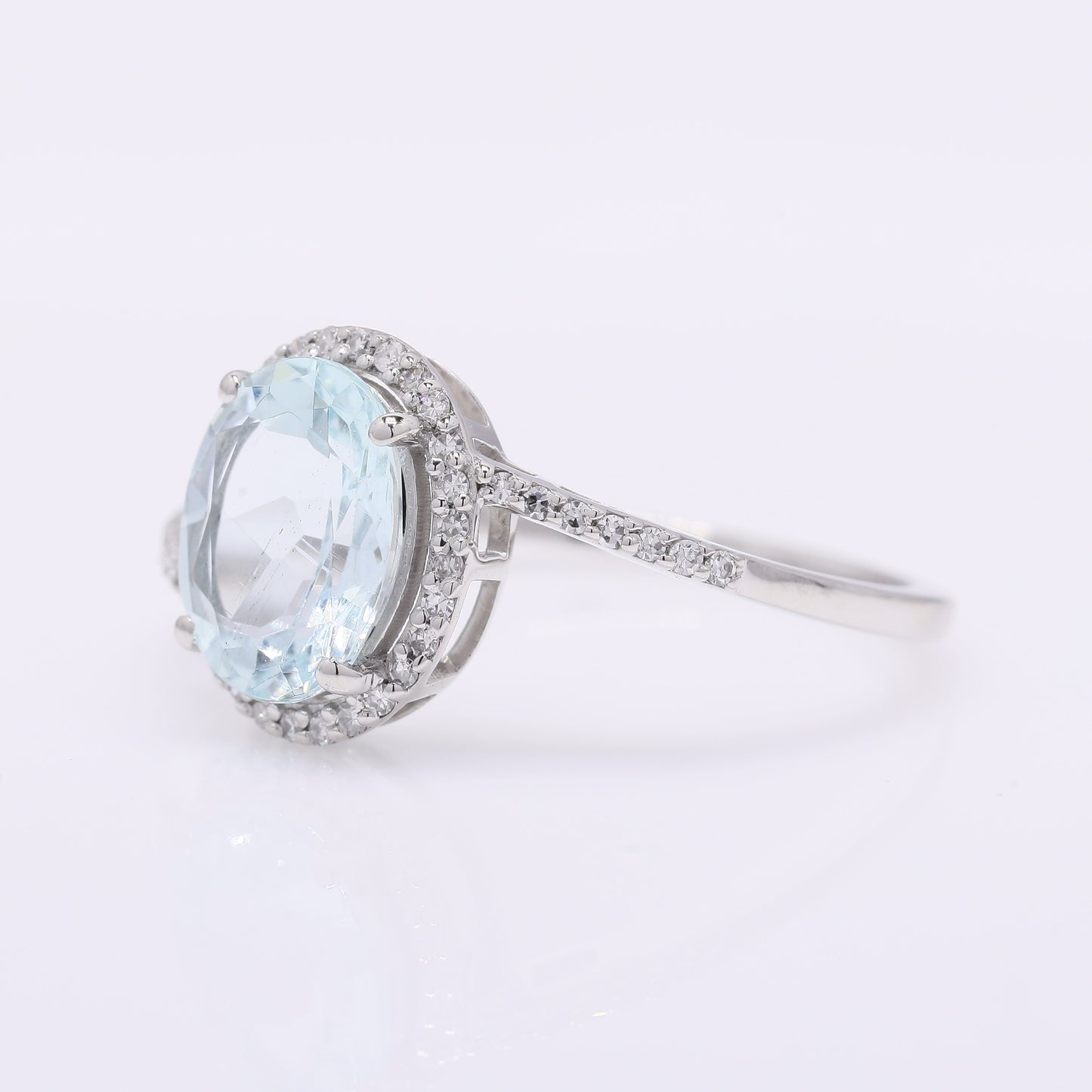 1.63 Ct Oval Mixed Cut Natural Aquamarine 950 Platinum Ring