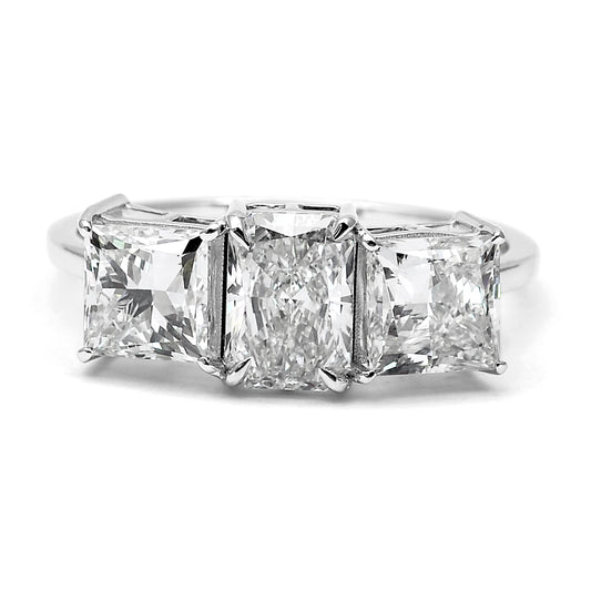 3.15 Carats Lab Grown Diamond 14K Gold Ring