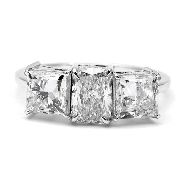 3.15 Carats Lab Grown Diamond 14K Gold Ring