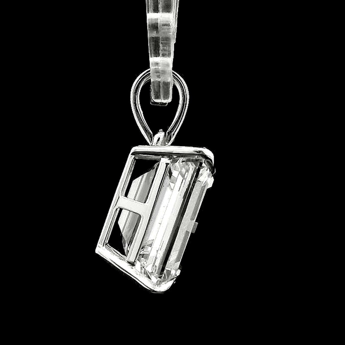 6.09 Carats Lab Grown Diamond 14K Gold Pendant