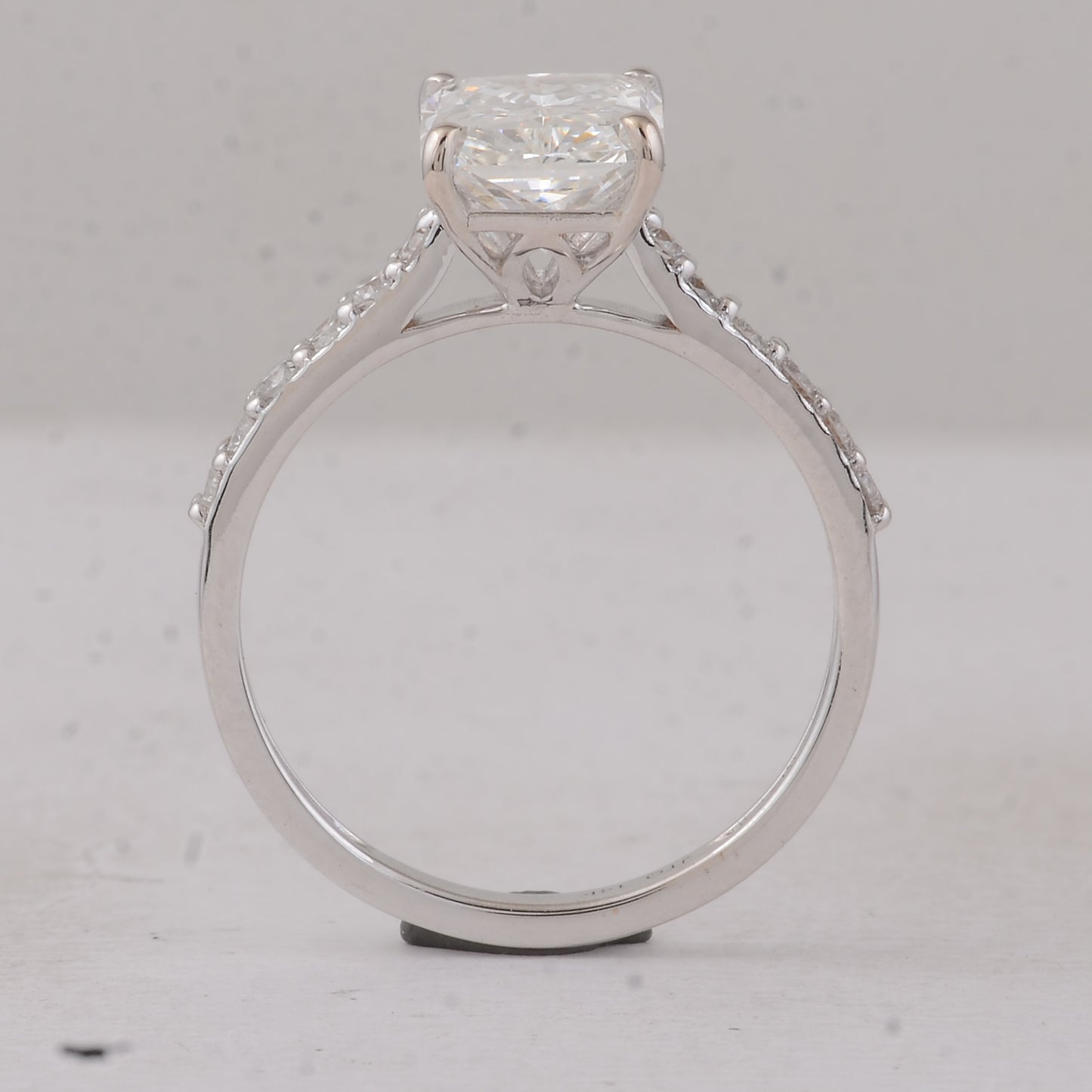 3.35 Carats Lab Grown Diamond 14K Gold Ring