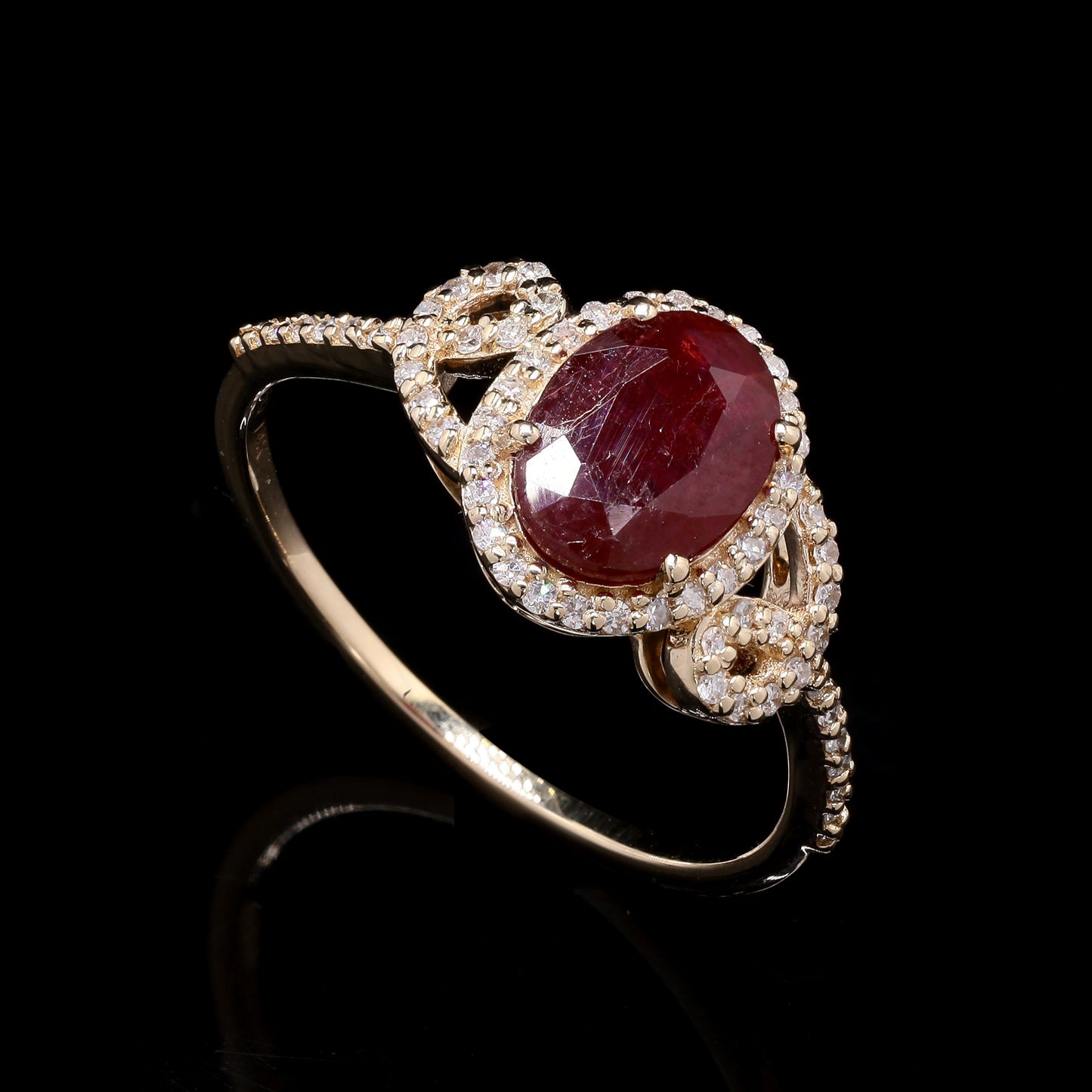 1.69 Ct Oval Mixed Cut Natural Ruby 14K Gold Ring