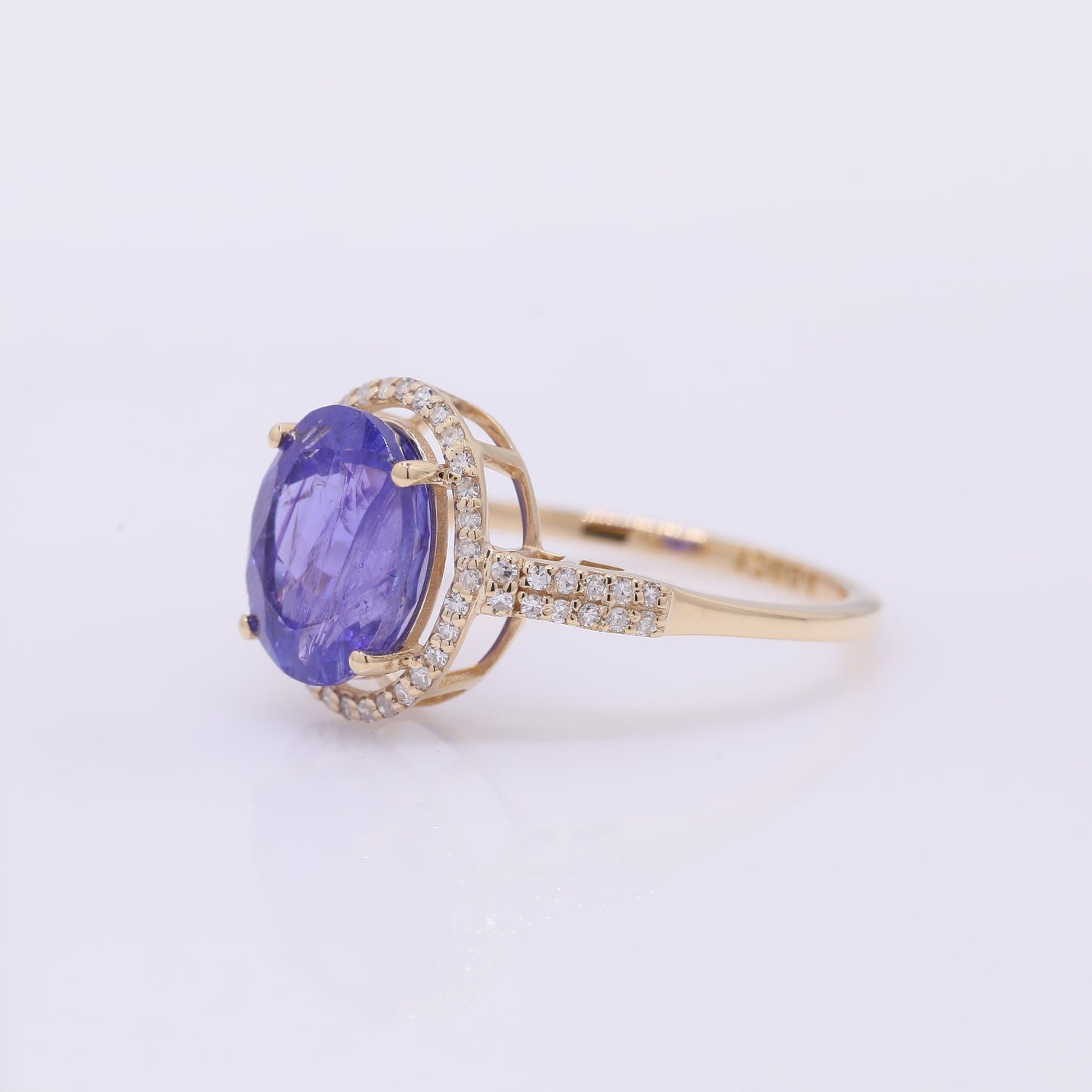 3.40 Ct Oval Mixed Cut Natural Tanzanite 14K Gold Ring