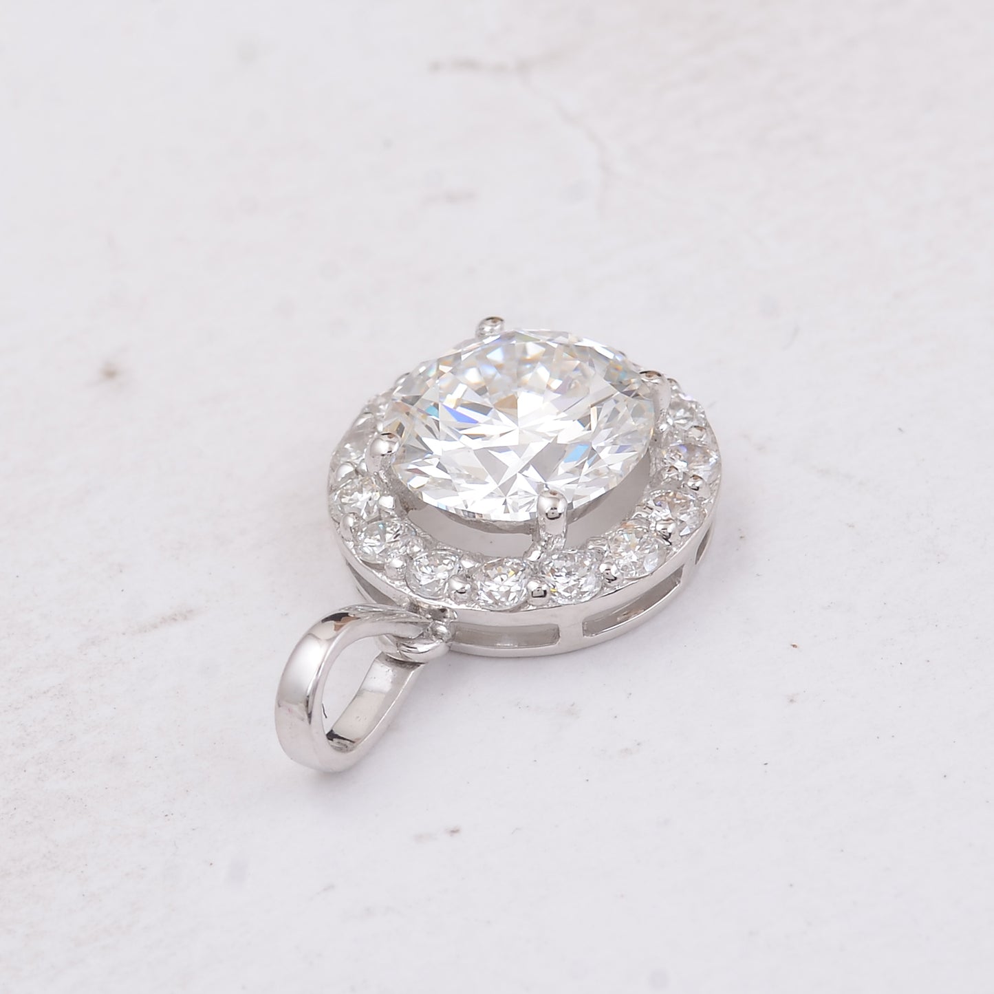 2.08 Carats Lab Grown Diamond 14K Gold Pendant