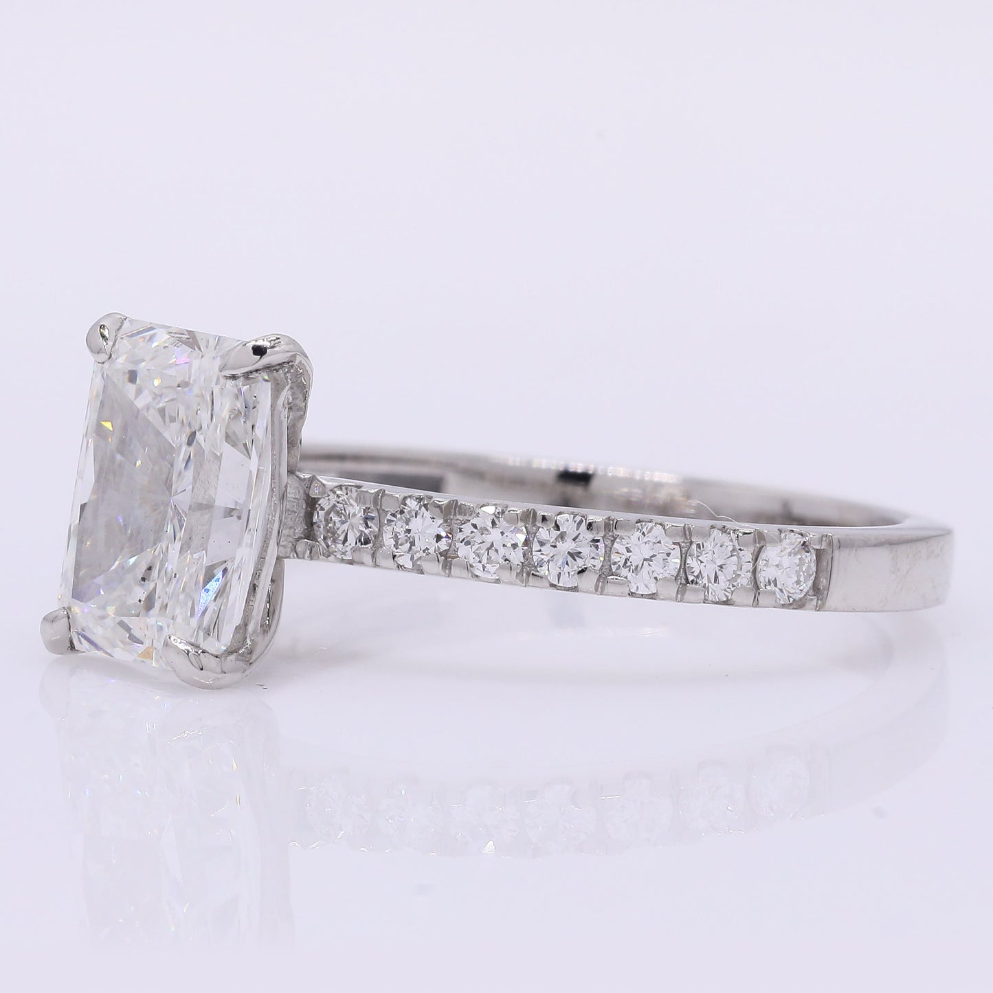 2.29 Carats Lab Grown Diamond 950 Platinum Ring