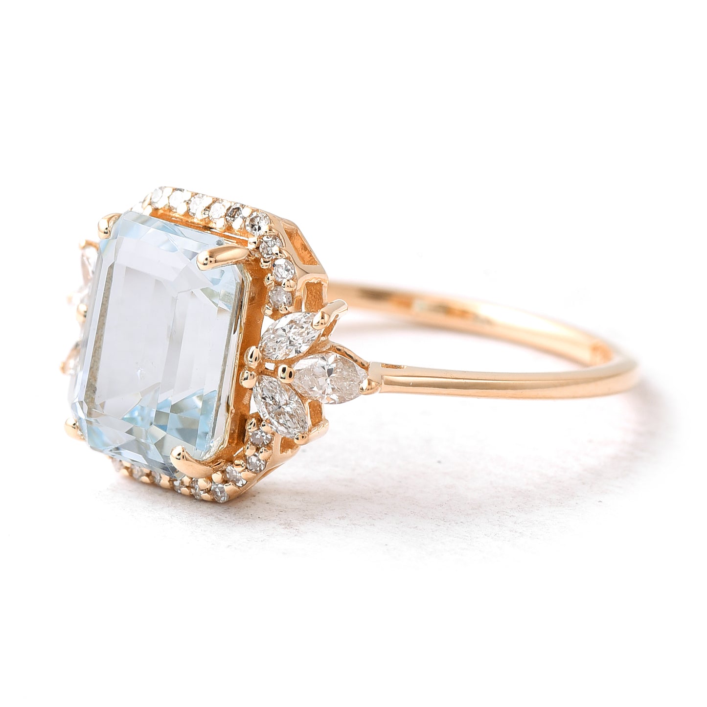 2.27 Ct Octagon Aquamarine 14K Gold Ring