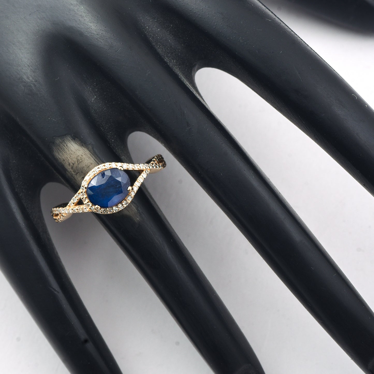 2.15 Ct Oval Mixed Cut Natural Sapphire 14K Gold Ring