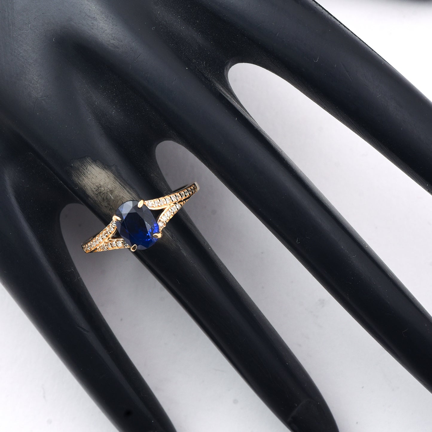 1.73 Ct Oval Mixed Cut Natural Sapphire 14K Gold Ring
