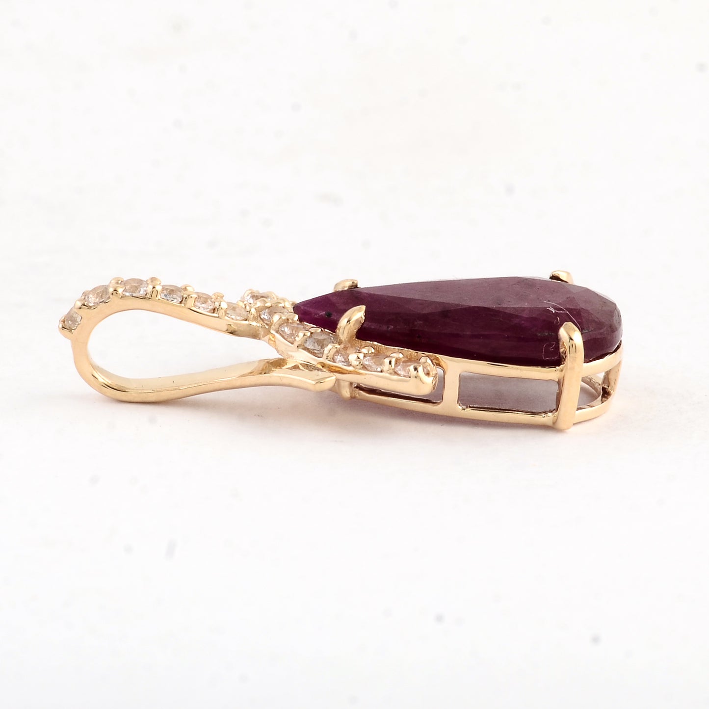 2.88 Ct Pear Ruby 14K Gold Pendant