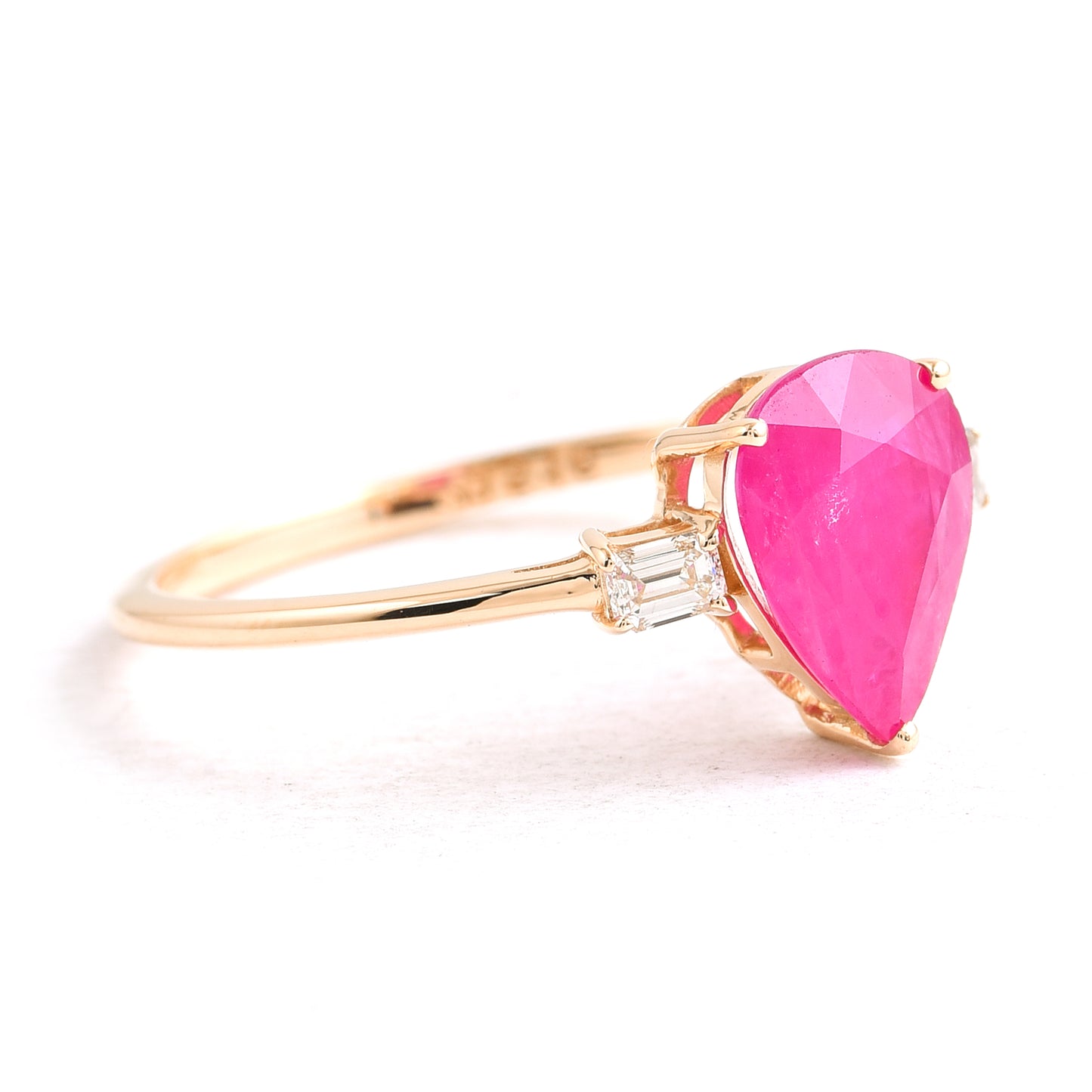 1.87 Ct Pear Ruby 14K Gold Ring