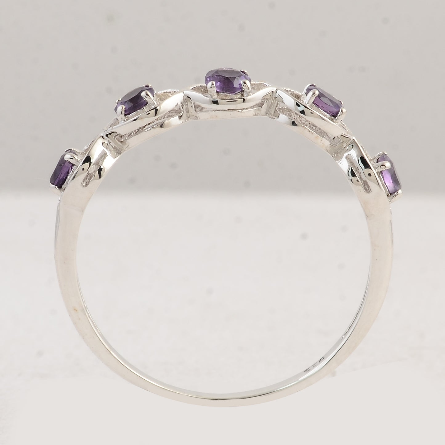 0.45 Ct Round Amethyst 925 Sterling Silver Ring