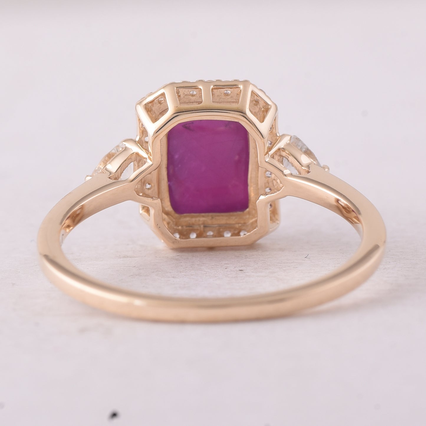 2.94 Ct Octagon Ruby 9K Gold Ring