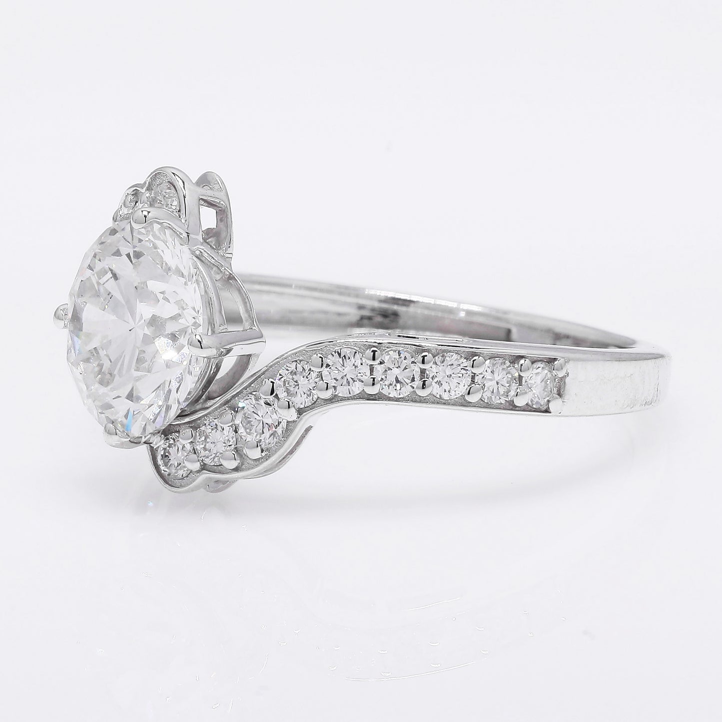 2.29 Ct Round Brilliant Lab Grown Diamond 14K Gold Ring