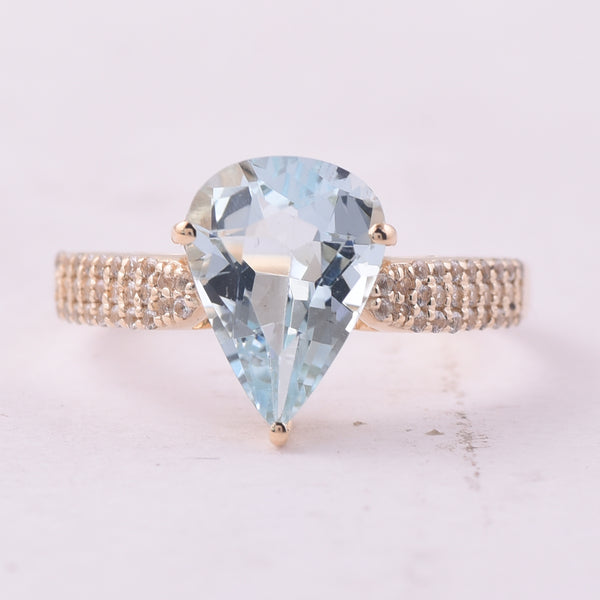 2.24 Ct Pear Aquamarine 9K Gold Ring