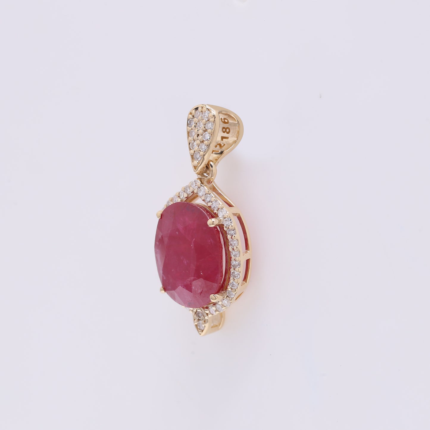 3.54 Ct Oval Mixed Cut Natural Ruby 14K Gold Pendant