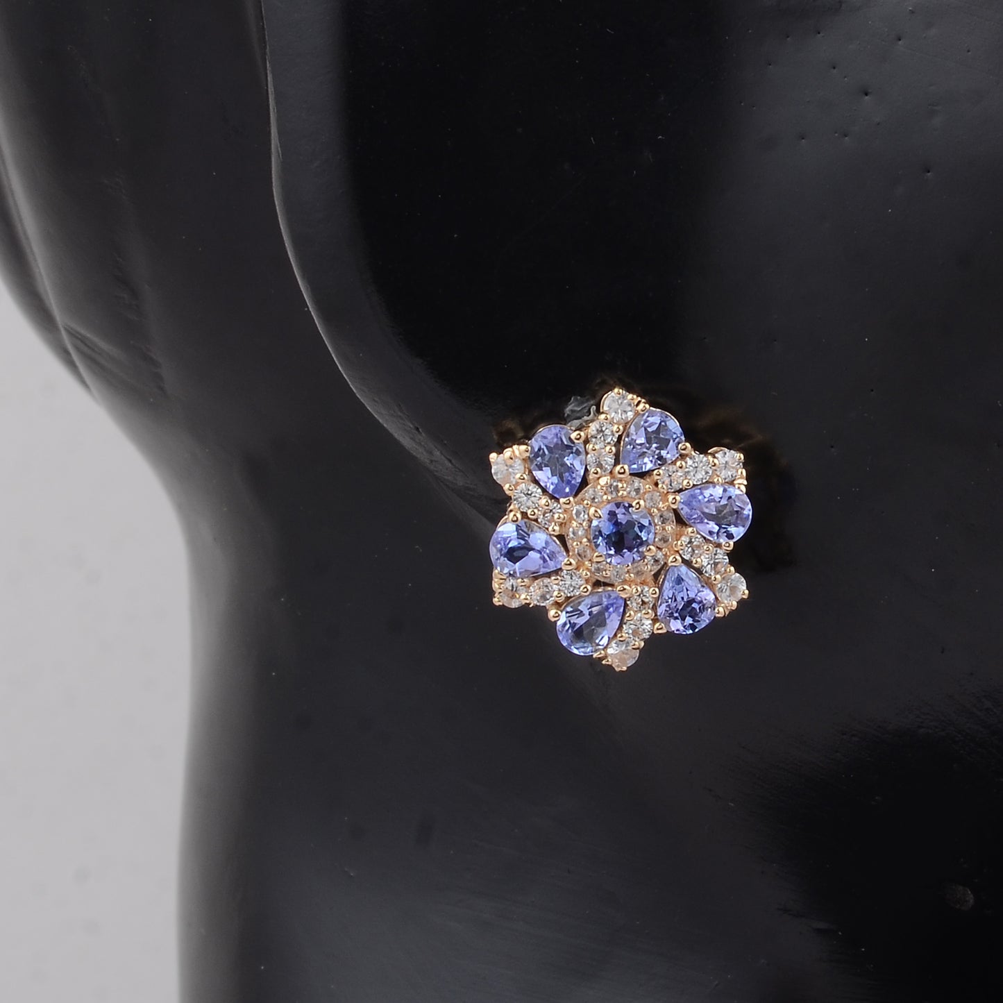 2.83 Ct Round Tanzanite 14K Gold Earrings