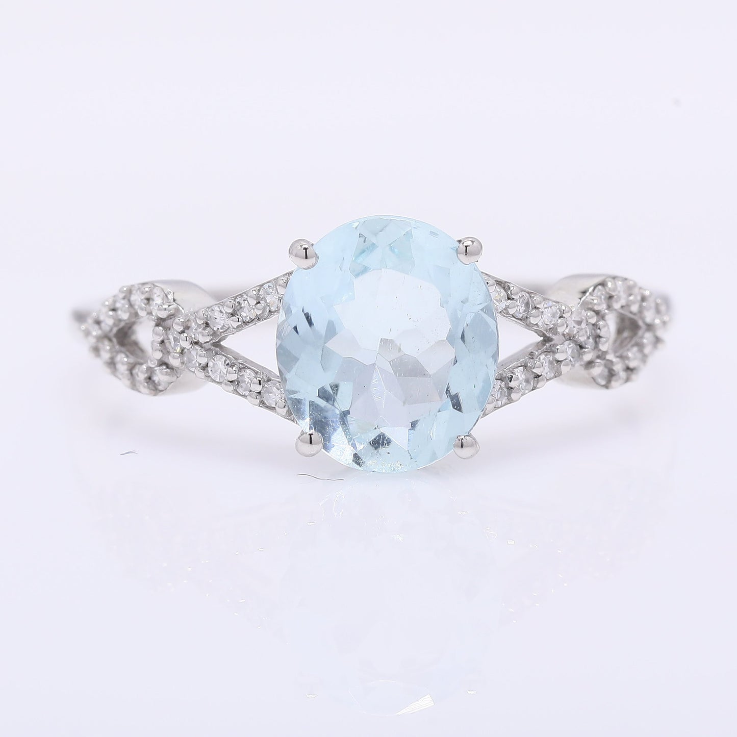 1.33 Ct Oval Mixed Cut Natural Aquamarine 950 Platinum Ring