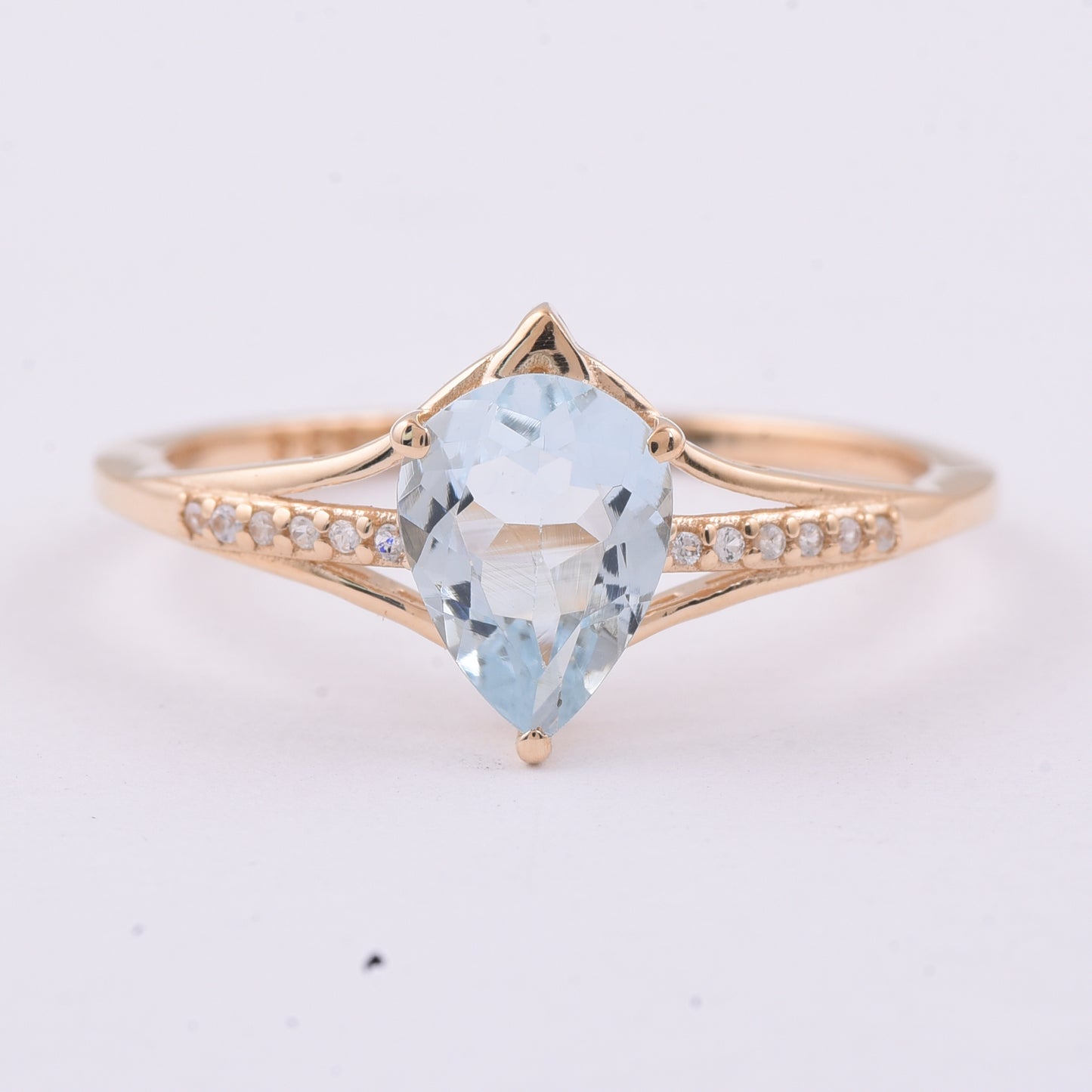 1.01 Ct Pear Natural Aquamarine 14K Gold Ring