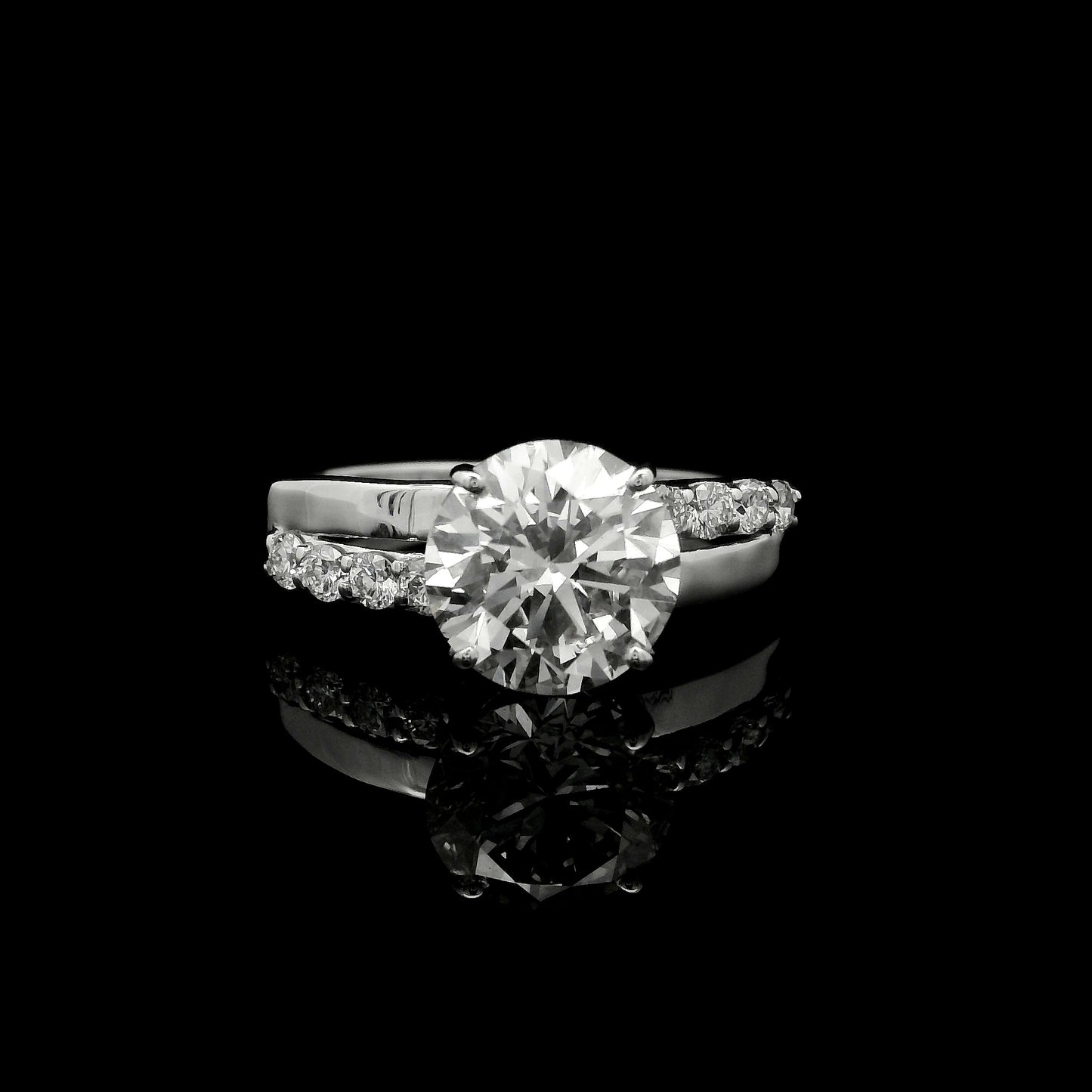 2.25 Carats Lab Grown Diamond 14K Gold Ring