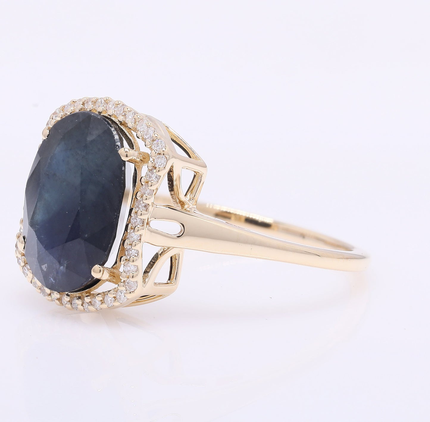 4.62 Ct Oval Mixed Cut Natural Sapphire 14K Gold Ring