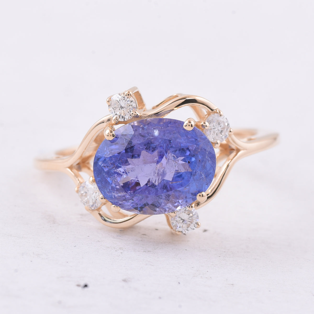 3.25 Ct Oval Natural Tanzanite 14K Gold Ring