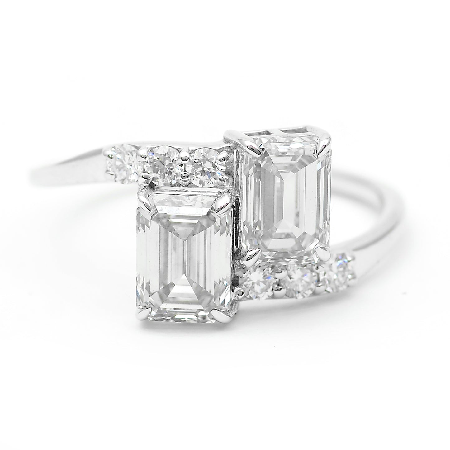 2.28 Carats Lab Grown Diamond 14K Gold Ring