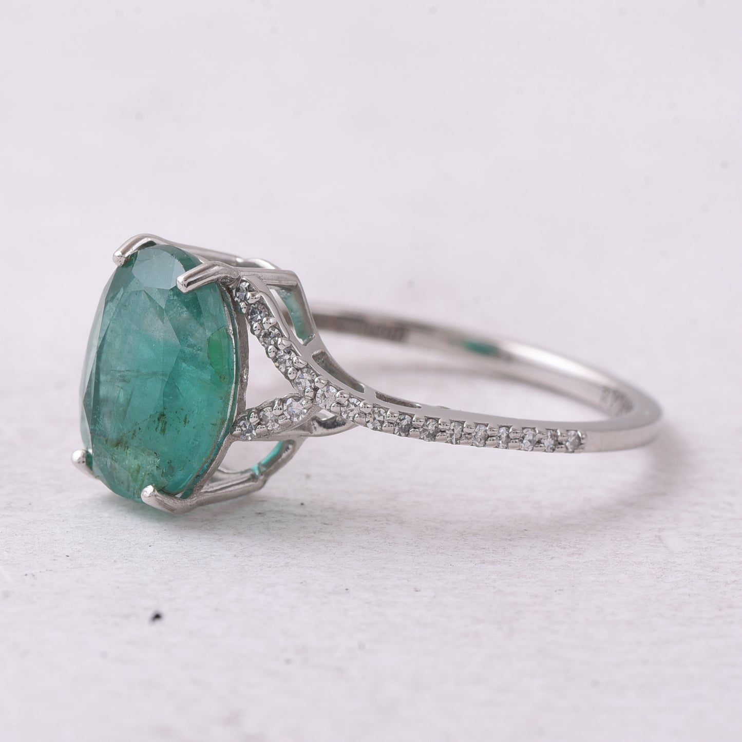 2.72 Ct Oval Mixed Cut Natural Emerald 950 Platinum Ring