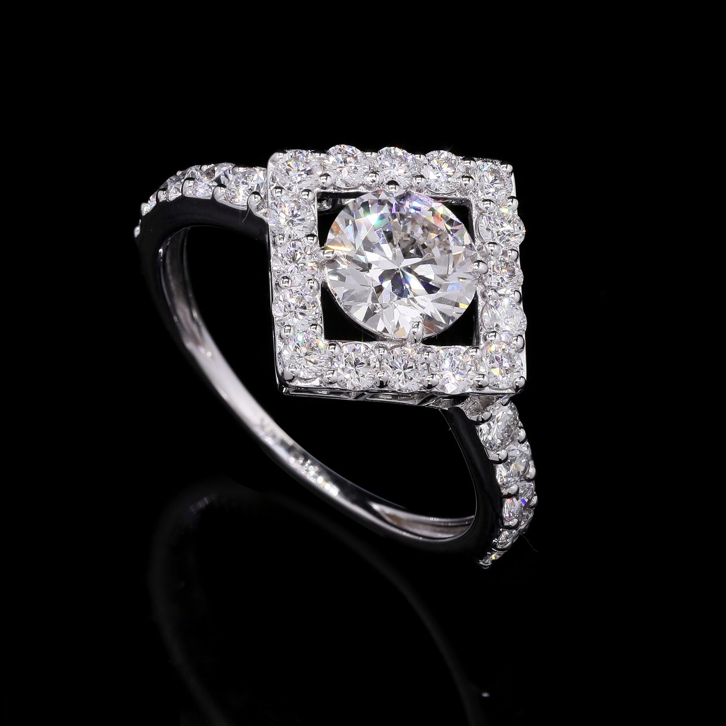 1.96 Carats Lab Grown Diamond 14K Gold Ring
