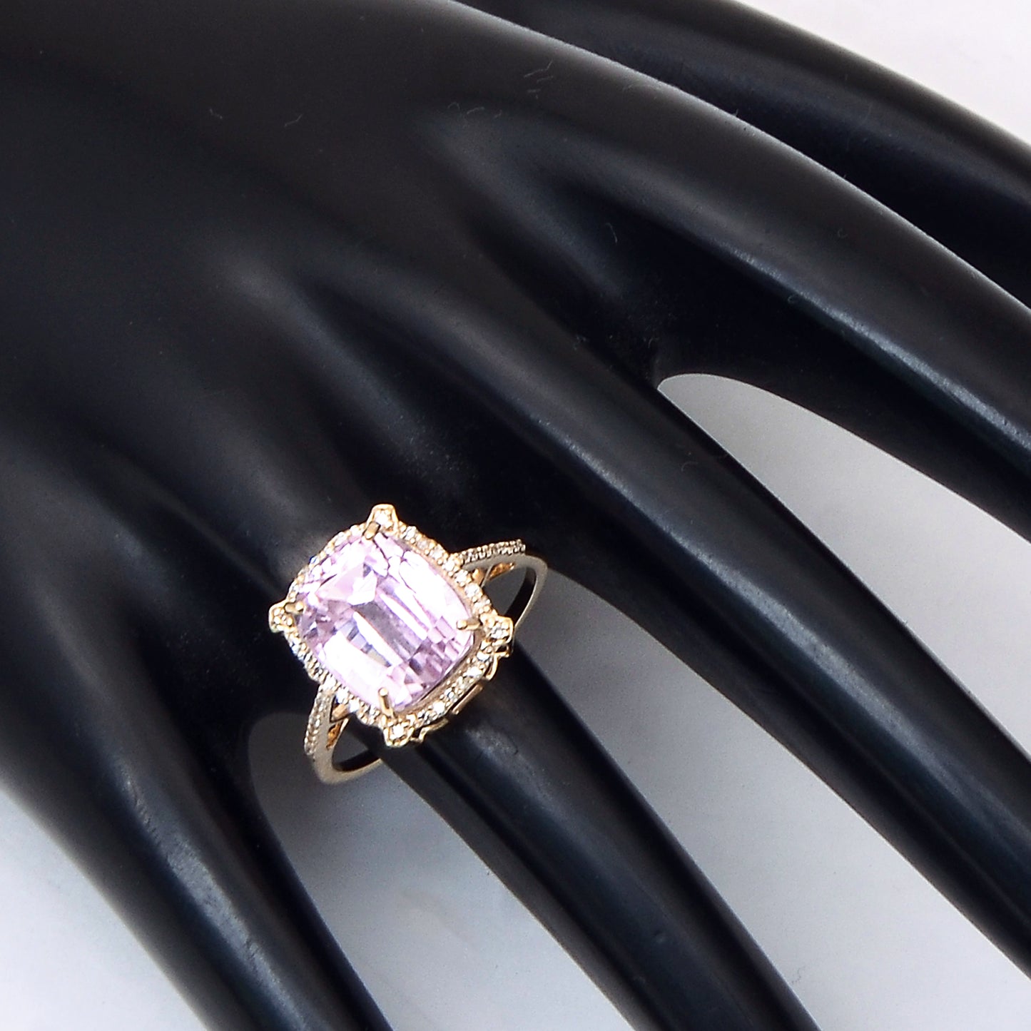 7.15 Ct Cushion Mixed Cut Natural Kunzite 14K Gold Ring