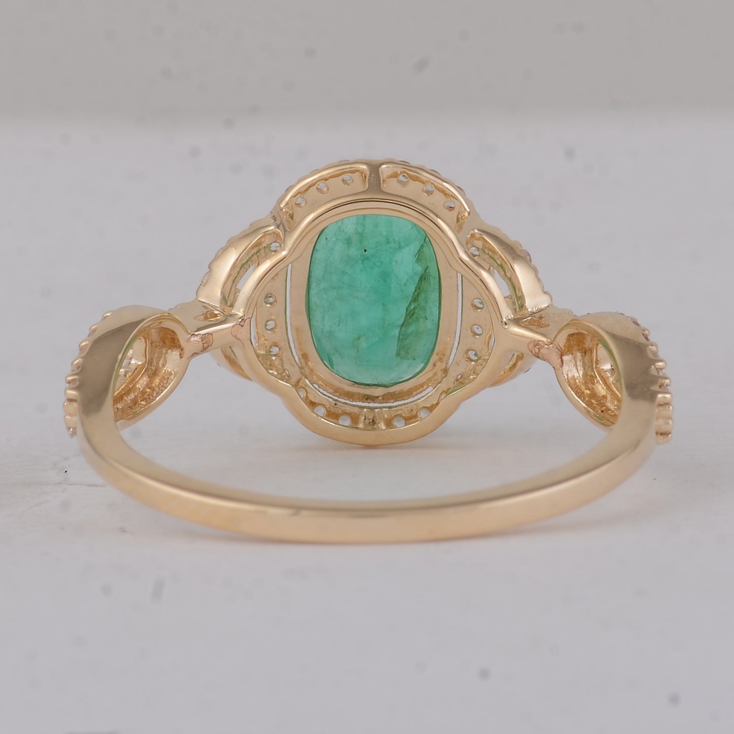 1.58 Ct Oval Emerald 9K Gold Ring