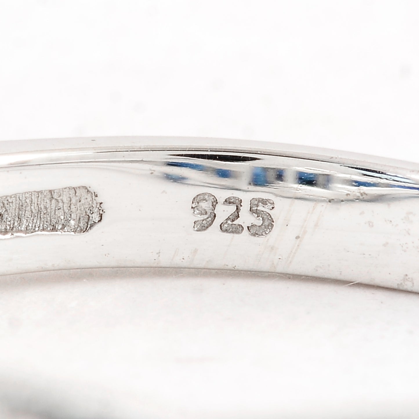 1.85 Ct Round Created Glass Sapphire 925 Sterling Silver Ring