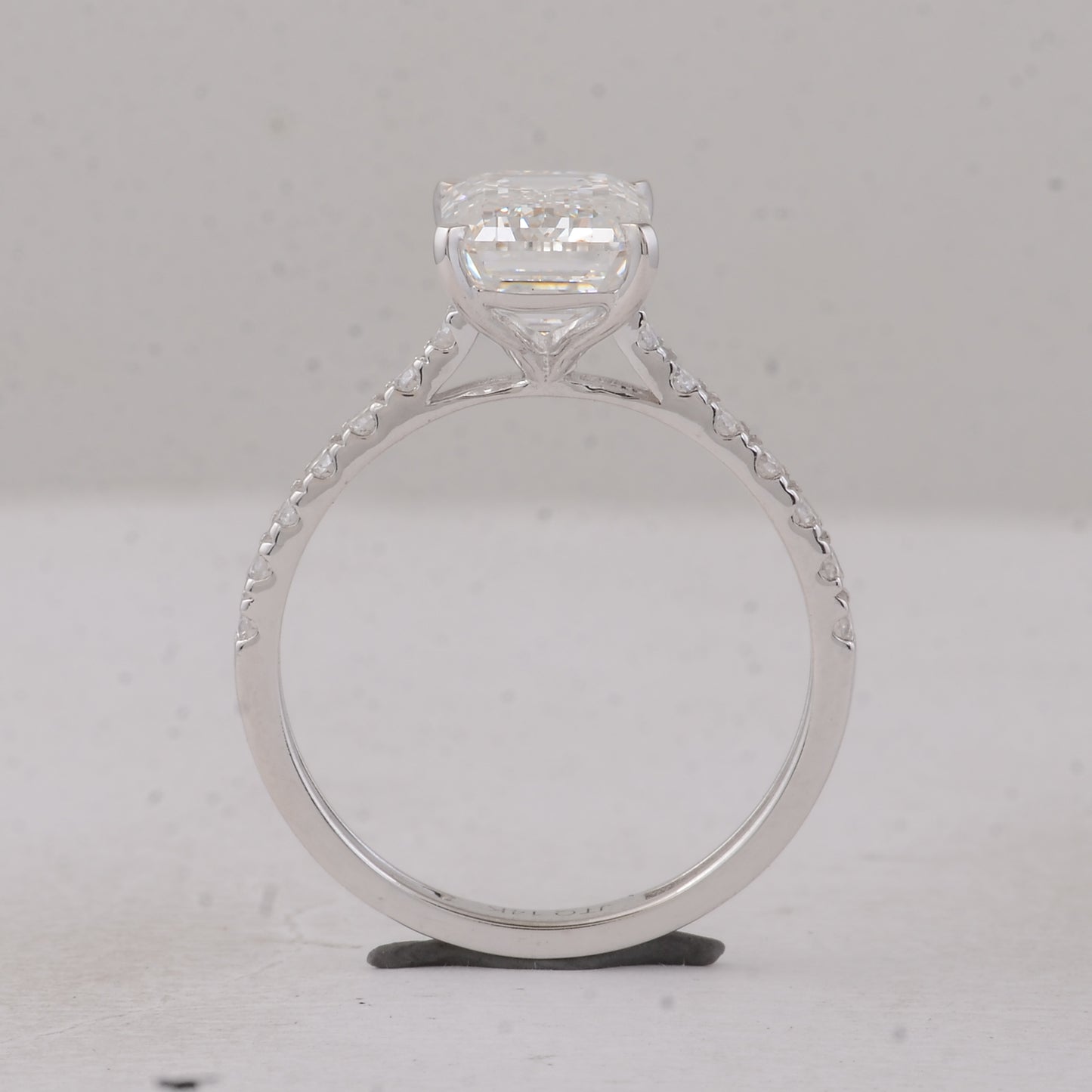 3.35 Carats Lab Grown Diamond 14K Gold Ring