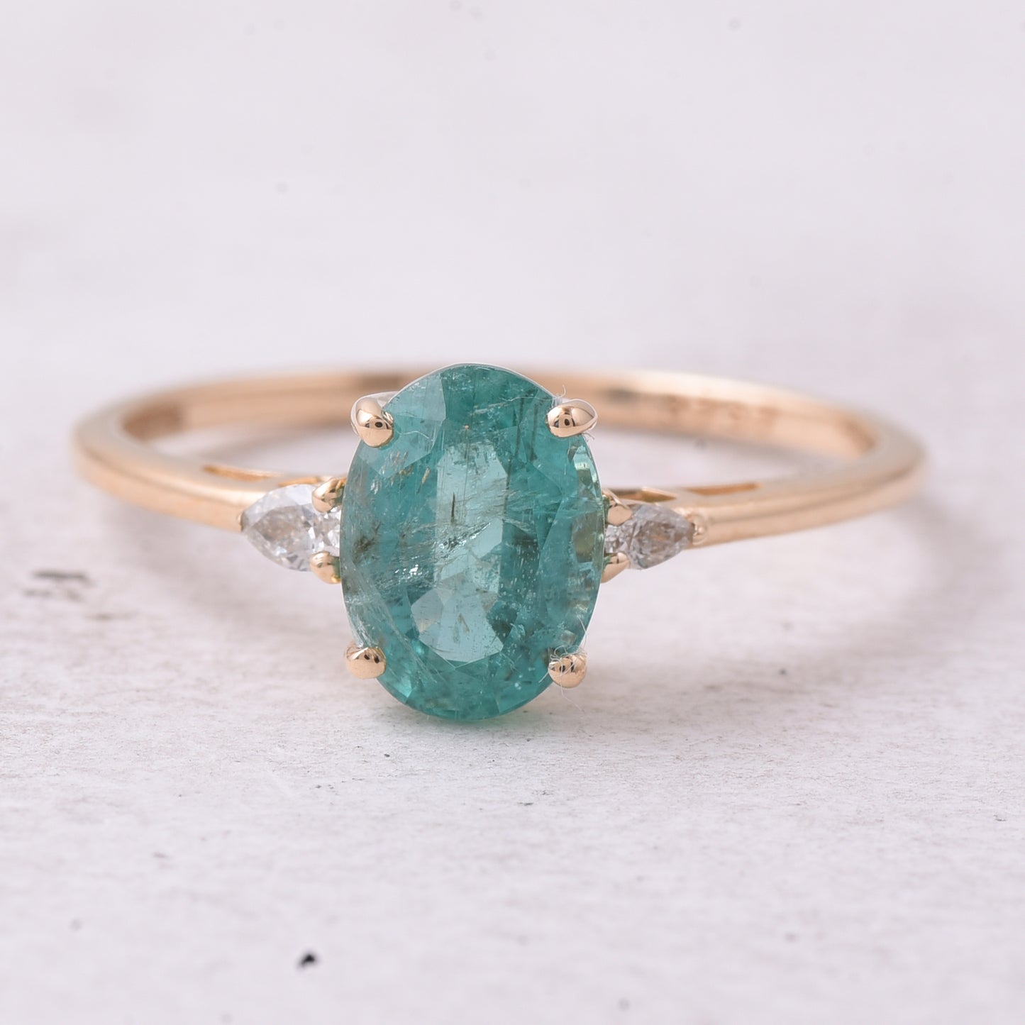 1.27 Ct Oval Mixed Cut Natural Emerald 14K Gold Ring