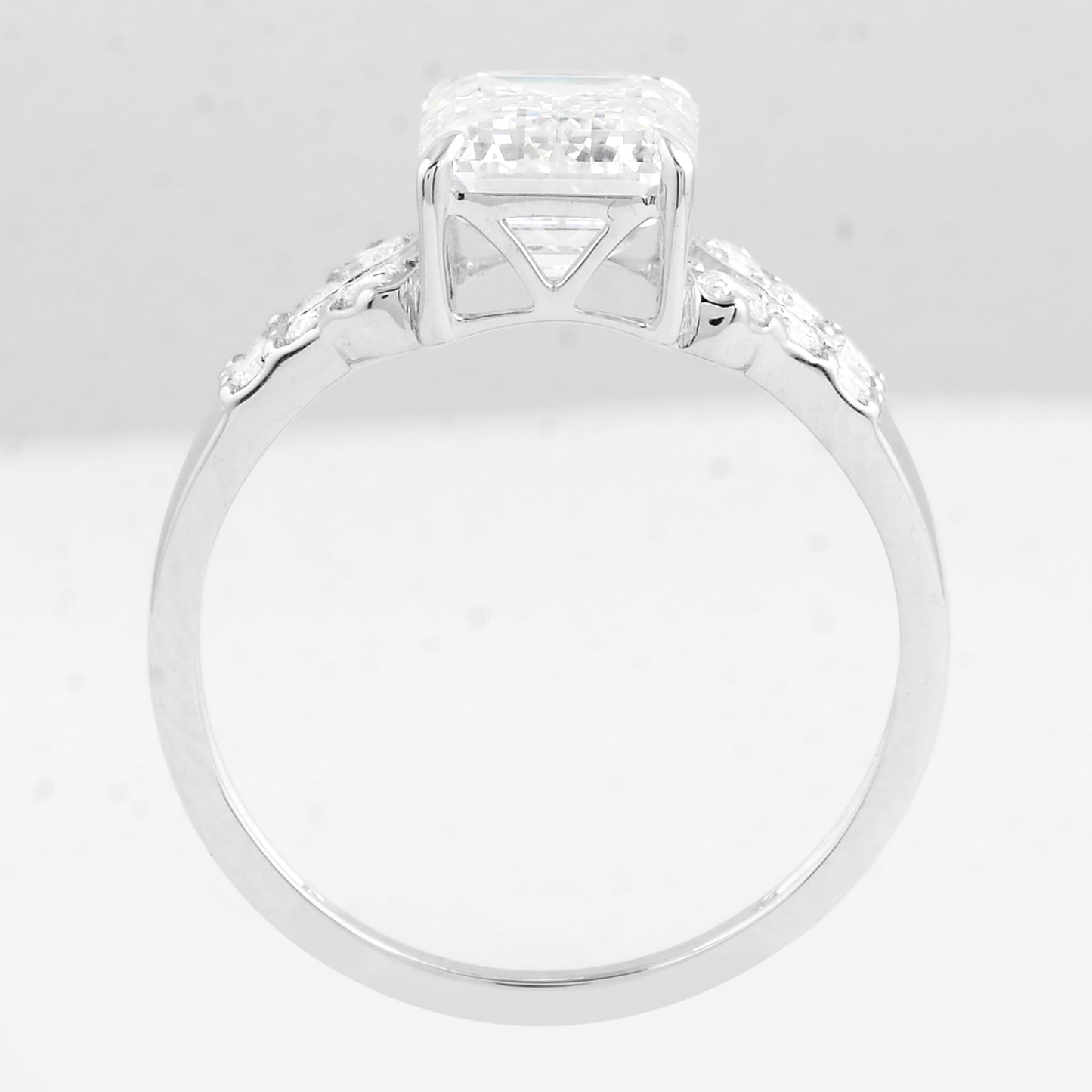 3.46 Carats Lab Grown Diamond 14K Gold Ring