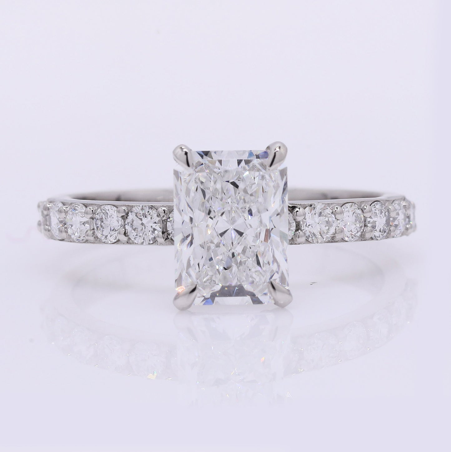 2.31 Carats Lab Grown Diamond 950 Platinum Ring