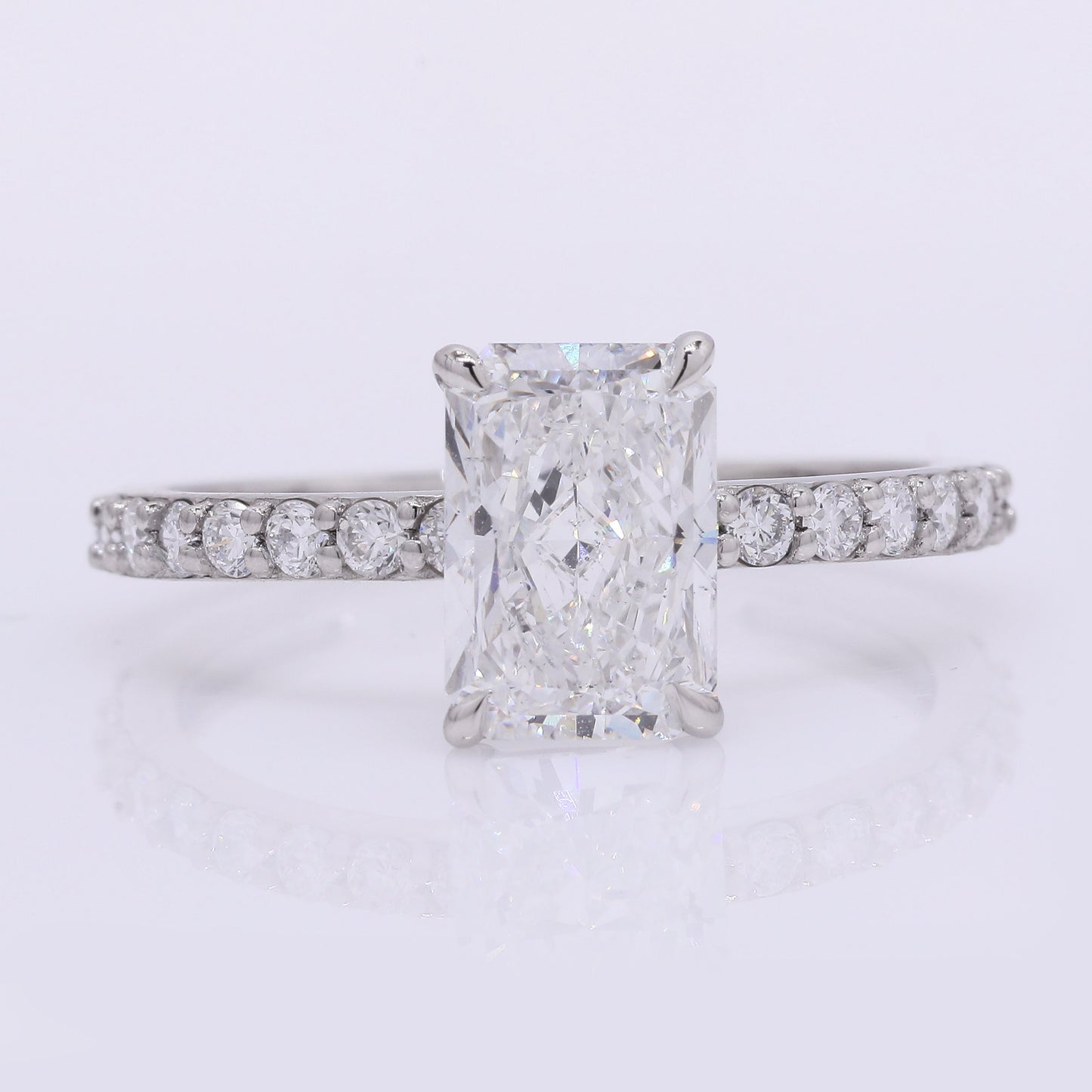 2.40 Carats Lab Grown Diamond 950 Platinum Ring