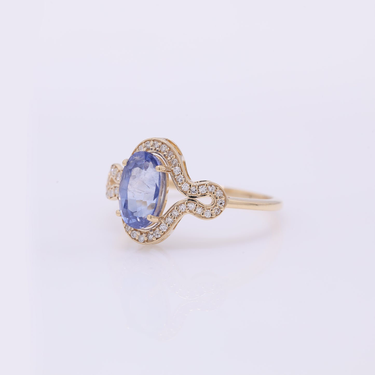 2.21 Ct Oval Mixed Cut Natural Sapphire 14K Gold Ring