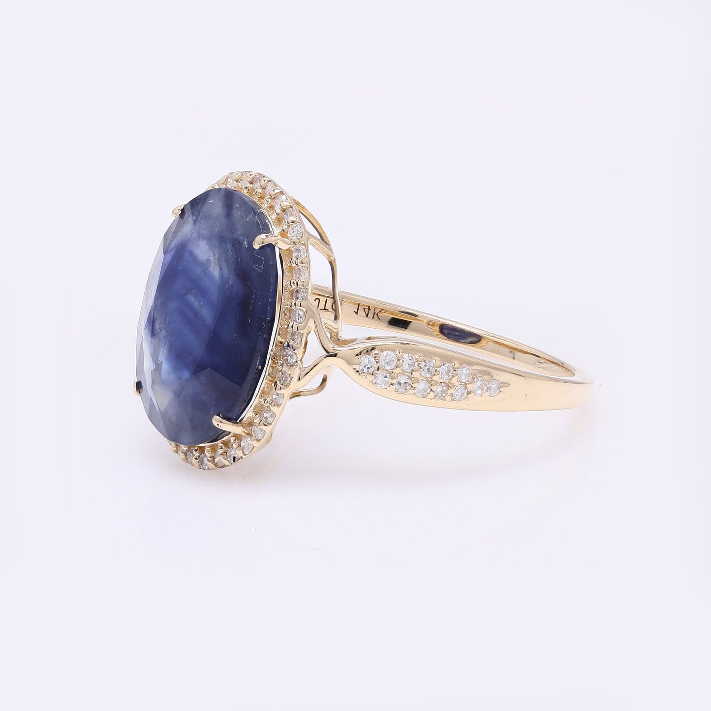 5.36 Ct Oval Mixed Cut Natural Corundum Sapphire 14K Gold Ring